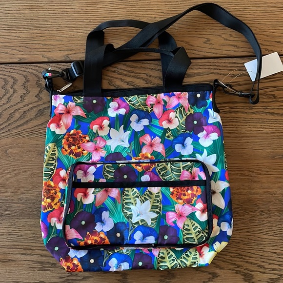 LESPORTSAC Packable Nylon Slim Tote Bag - Picture 6 of 9